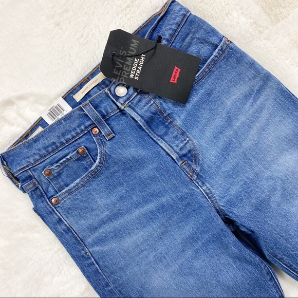 Levis Premium Wedgie Straight Fit Jeans Jive Tone - Picture 5 of 8